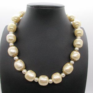 SIGNED VINTAGE MIRIAM HASKELL 16" BAROGUE CREAM COLORED PEARL NECKLACE